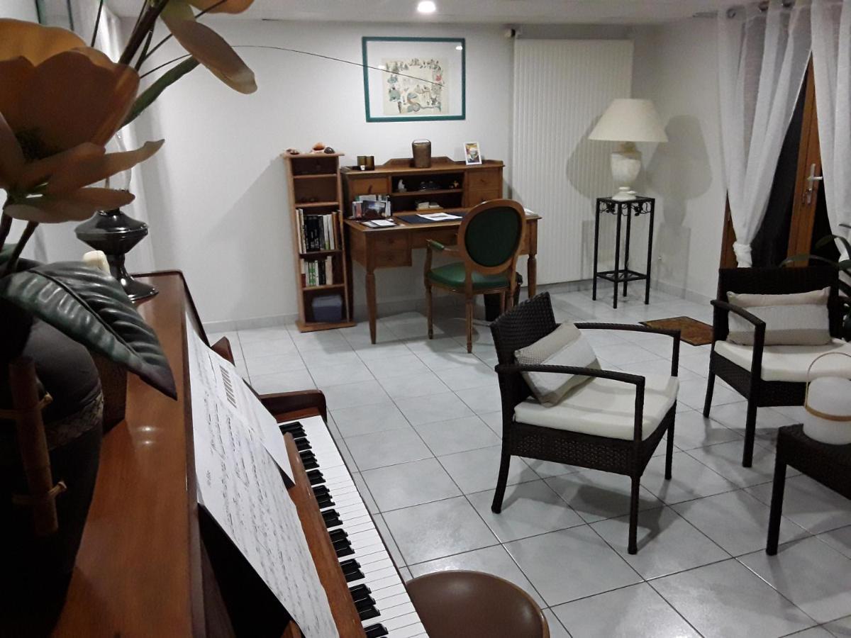 Suite Hauteurs De Vichy Creuzier-le-Vieux Zewnętrze zdjęcie