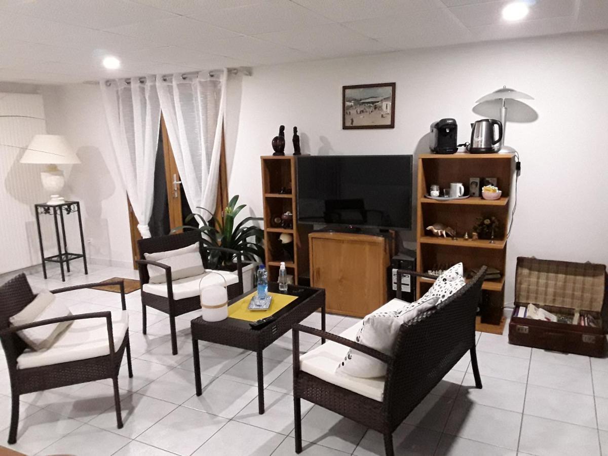 Suite Hauteurs De Vichy Creuzier-le-Vieux Zewnętrze zdjęcie